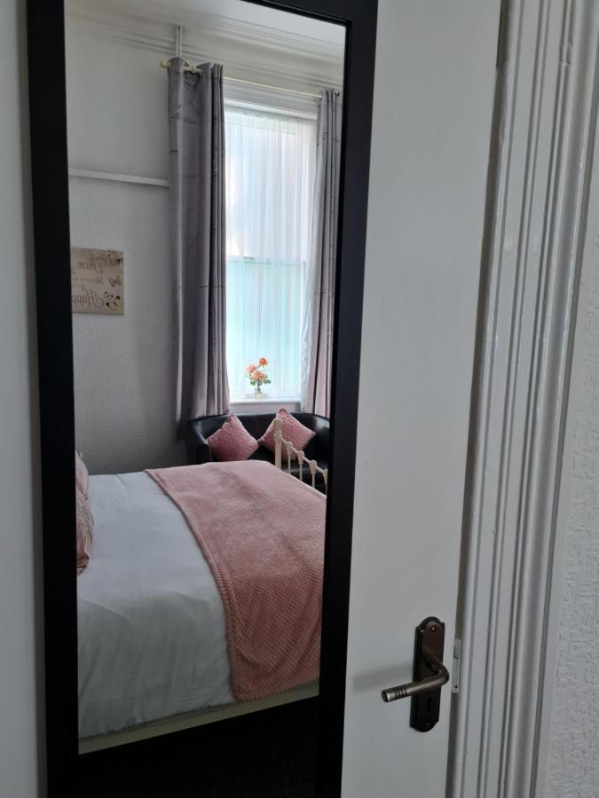 Waters Edge Hotel Блекпул Екстериор снимка
